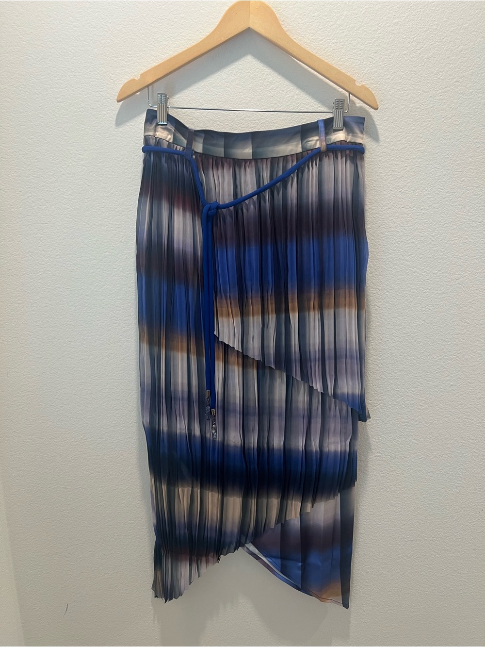 Pleated Blue Ombre Asymmetrical Women’s Skirt Size L by ADRIENE LANDAU
